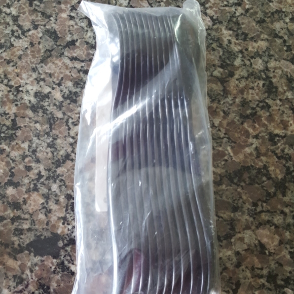 Sabert new 12 serving spoons - Picture 3 of 3